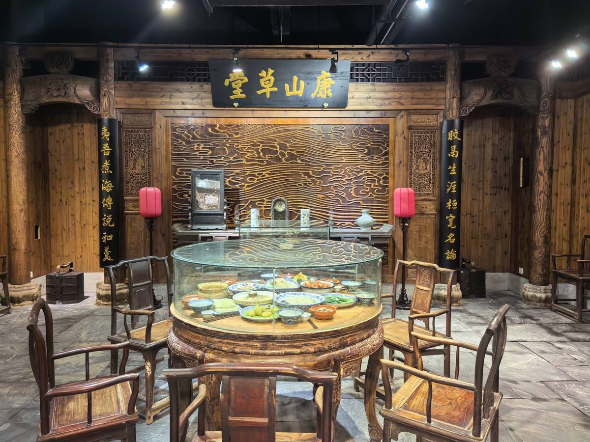 徽州传统厅堂中的宴席陈设
